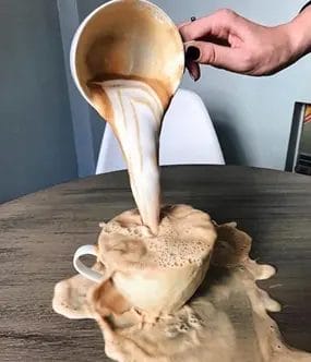 Pouring Cup Image