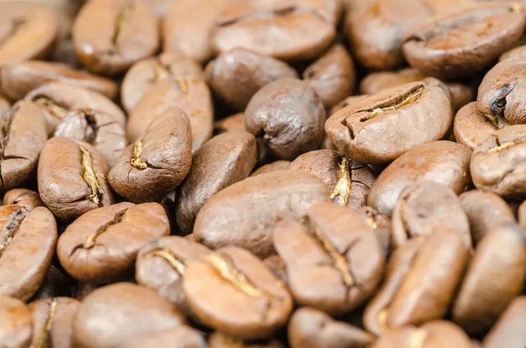 What Is Laurina Coffee? (Hint: Itâ€™s Naturally Low Caffeine) Cover Image